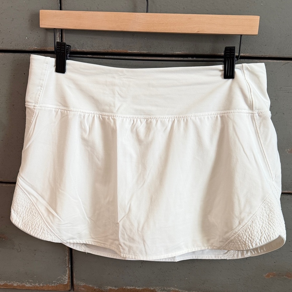 Lululemon Women's White Athletic Mini Skirt with Built-In Shorts size 10
